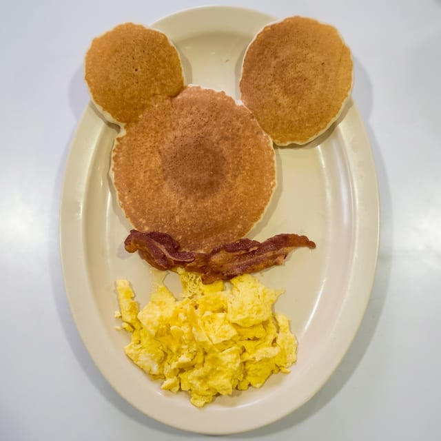 Pancakes Mickey.